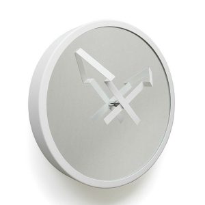 Wanduhr Pfeile weiß